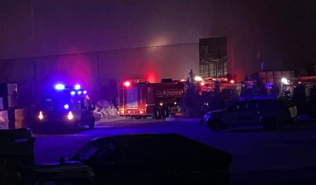 Kütahya’da porselen fabrikasında yangın paniği