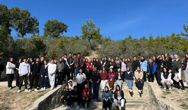 Kütahya’da üniversite öğrencilerine doğada uygulamalı eğitim