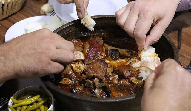 Kütahya'da Yüzyıllardır Yapılan Bu Yemek Bağımlılık Yapıyor!