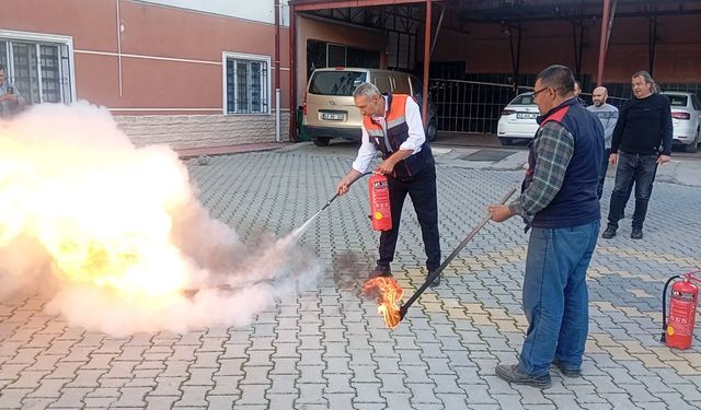 Kütahya'da müftülük personeline yangın tatbikatı