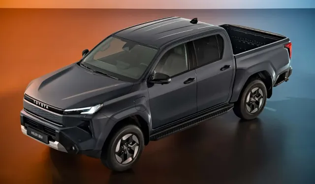 Toyota hilux yenilendi elektrikli versiyonu tanıtıldı