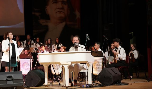 Kütahya’da “Kim Var?” temalı sanat etkinliği yapıldı