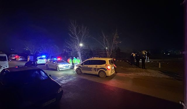 Afyonkarahisar’da lokomotifin çarptığı genç yaşamını yitirdi