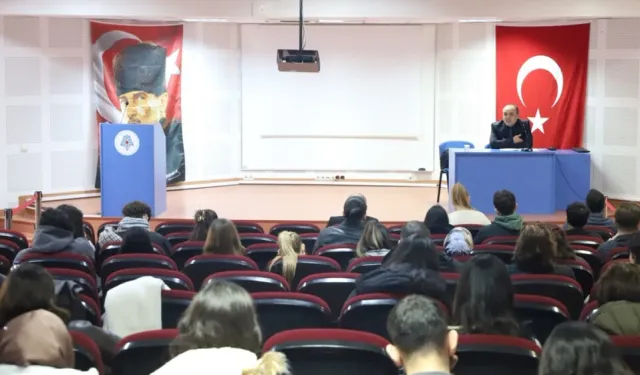 Kütahya DPÜ’de girişimcilik ve yapay zeka anlatıldı