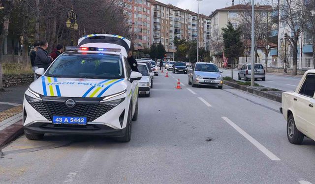 Kütahya’da Fatih Sultan Mehmet Bulvarı'nda trafik denetimi yapıldı
