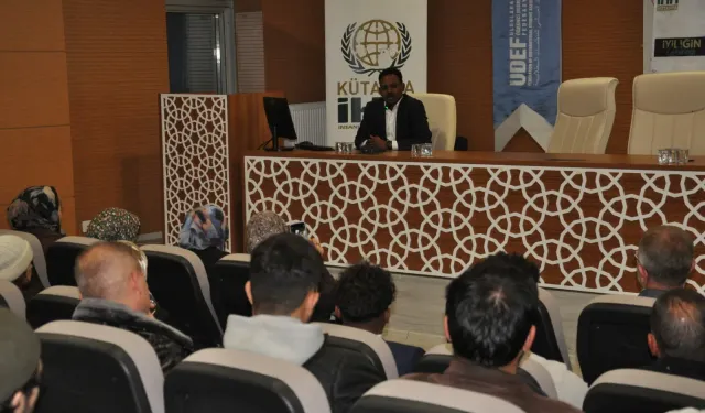 Kütahya’da Filistin ve Sudan sorunu konuşuldu