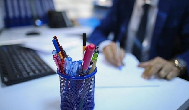 Kamuda 571 şehit yakını ve gaziye yeni atama