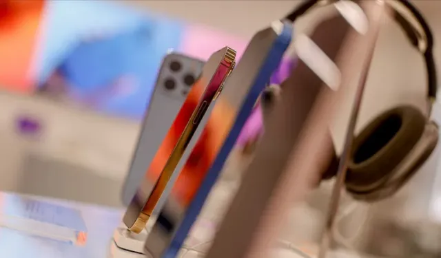 Öğrencilere ÖTV’siz telefon düzenlemesi genişliyor