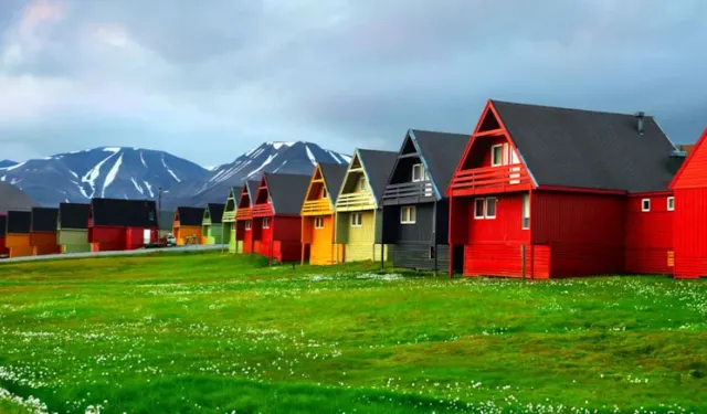 Türklere kapılarını açtı ama doğmak da defnedilmek de yasak
