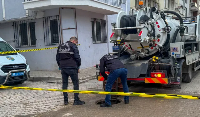 Uşak'ta kanalizasyon hattında cenin bulundu