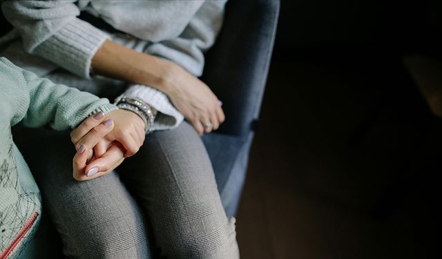 Yanlış ebeveyn tutumları çocuklarda özgüven sorunu oluşturuyor