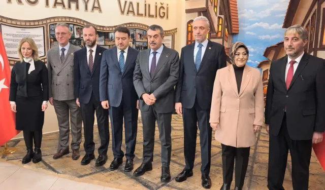 Bakan Tekin'den, Kütahya Valisi Işın’a ziyaret