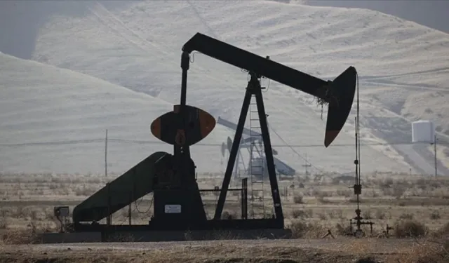 Brent petrol yükselişte: Varil fiyatı 63,15 dolar