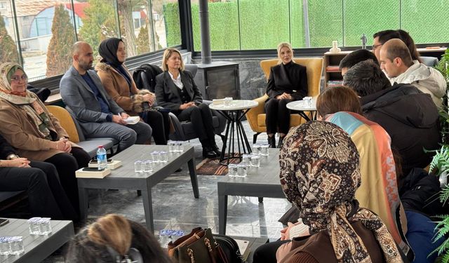 Kütahya Altıntaş Kaymakamı kitap söyleşisine katıldı