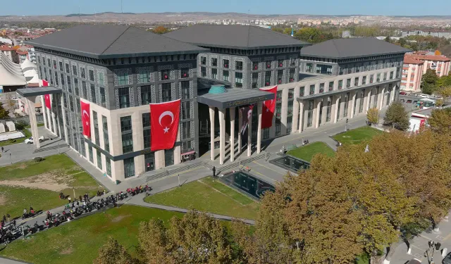 Kütahya Belediyesi işçi alacağını duyurdu