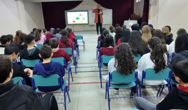 Kütahya’da binin üzerinde öğrenciye sıfır atık eğitimi