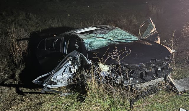 Uşak’ta otomobil şarampole devrildi: 1 ölü, 3 yaralı