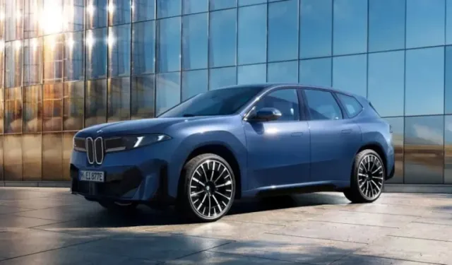 BMW iX3 50 xDrive Türkiye’de ön siparişe açıldı