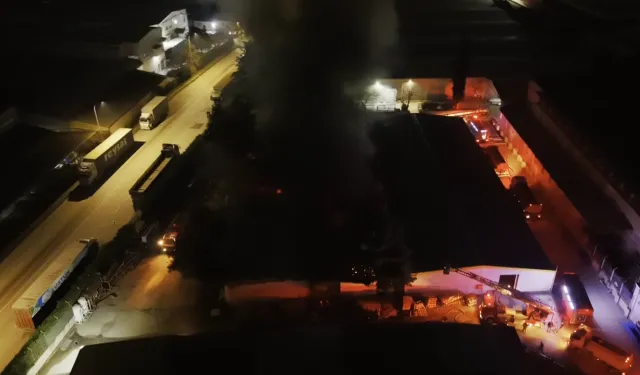 Bursa’da tekstil fabrikasında çıkan yangın söndürüldü