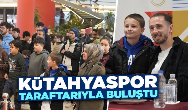 Kütahyaspor imza gününde vatandaşlarla buluştu