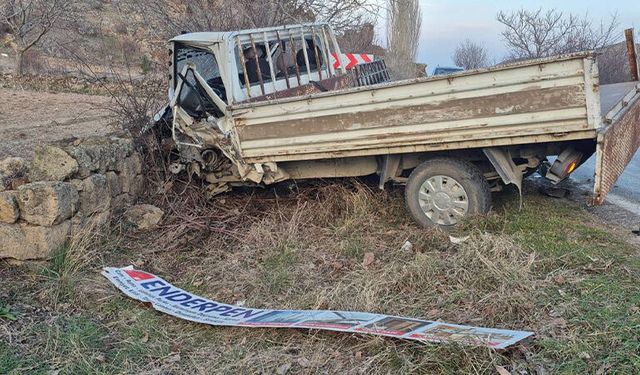 Afyonkarahisar’da feci kaza: 1 kişi hayatını kaybetti