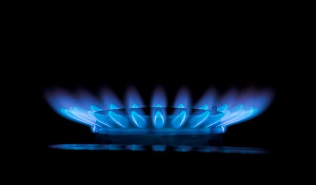 Doğalgaz ve elektriğe zam sinyali: Nisan işaret edildi
