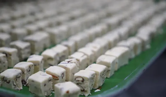 Osmanlı’dan miras tatlılar bayramda yerini alıyor