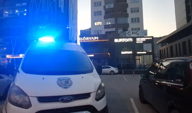 Park halindeki araçta cansız bedeni bulundu