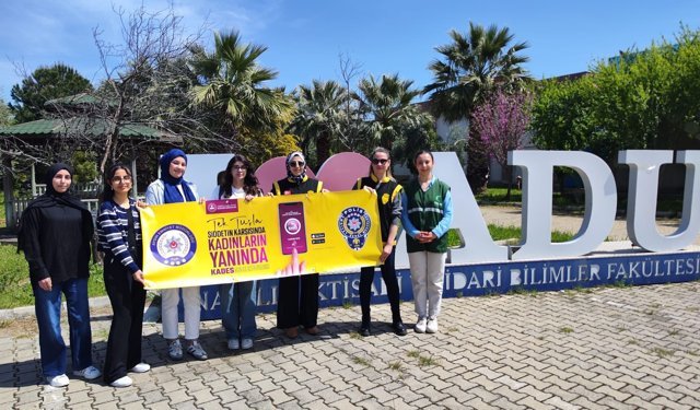 Aydın’da polis ekipleri üniversitede KADES’i anlattı