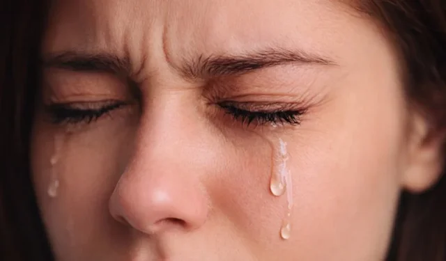 Ağlama isteğini bastırmanın 6 etkili yolu