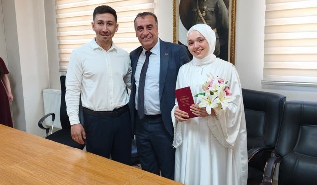 Kütahya Altıntaş Belediye Başkanı'ndan anlamlı hareket