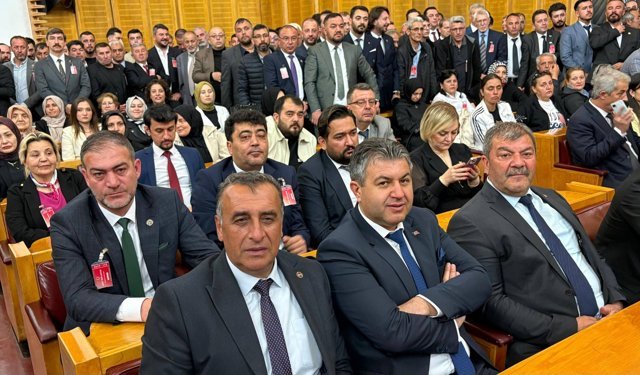 Kütahya heyeti MHP grup toplantısına katıldı
