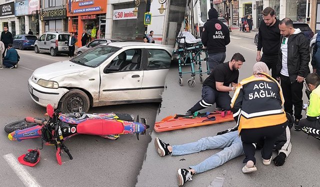 Kütahya'da motosiklet aniden önüne çıkan araca çarptı