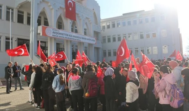 Kütahya’da okul saldırılarında ölen öğretmen ve öğrenciler anıldı
