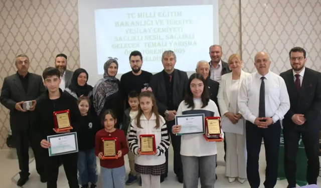 Kütahya’da “Sağlıklı Nesil” ödülleri verildi