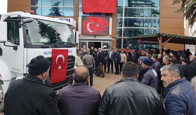 Altıntaş Belediyesi araç filosunu genişletiyor