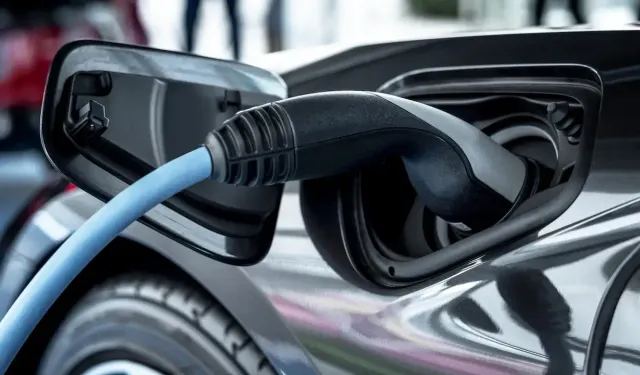 Elektrikli araç kiralamak 2026’da mantıklı mı?
