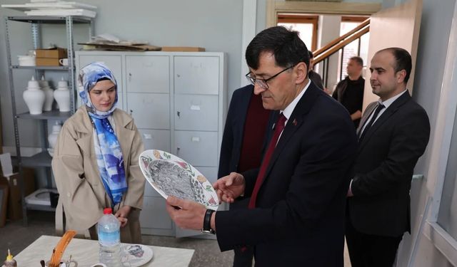 Kütahya’da doğal taş etkinliği düzenledi