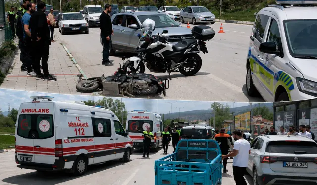 Kütahya’da otomobil ile elektrikli motosiklet çarpıştı: 3 yaralı