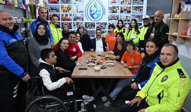 Kütahya’da trafik haftasında anlamlı ziyaret