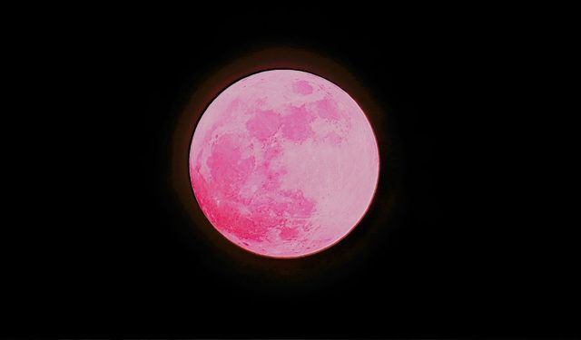 Çilek Dolunayı bu gece gökyüzünü aydınlatacak