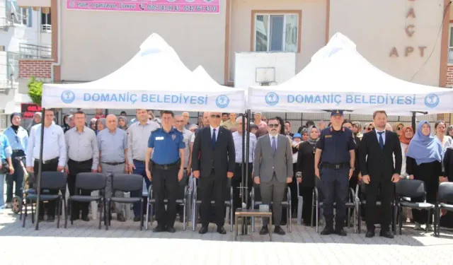 Domaniç’te hayat boyu öğrenme sergisi açıldı