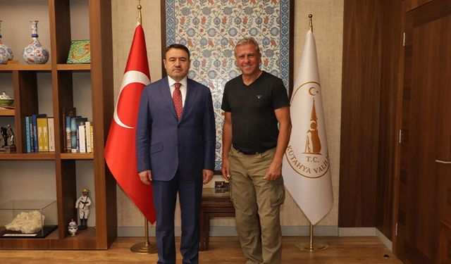 Hamza Hamzaoğlu’ndan Kütahya Valisi Musa Işın’a ziyaret