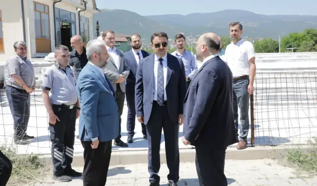 Kütahya Valisi Işın, Dini İhtisas Merkezi Camii inşaatını inceledi