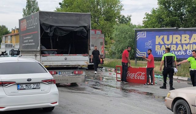 Kütahya’da içecek paleti yola devrildi