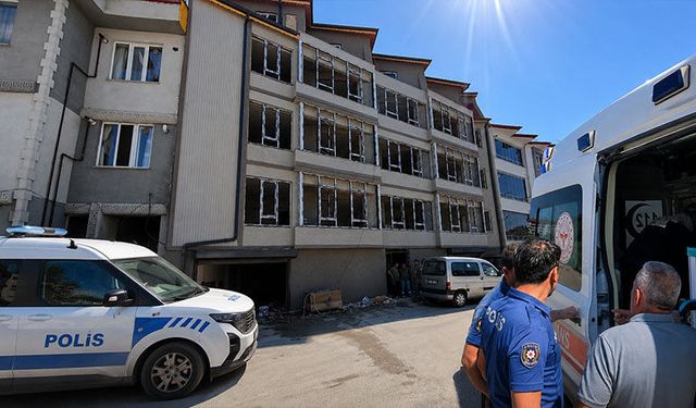 Kütahya’da inşaattan düşen işçi yaralandı