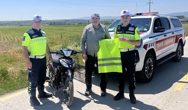 Kütahya’da motosiklet sürücülerine görünürlük desteği