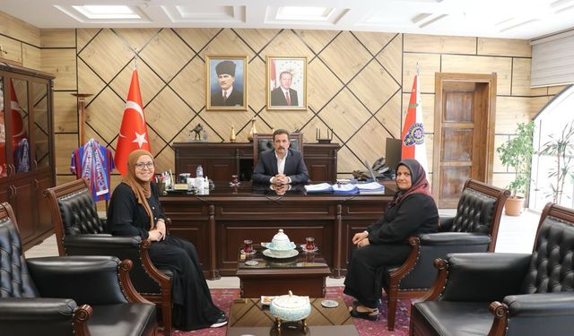 Kütahya’da şehit ailesinden polise ziyaret