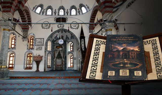 Kütahya’da Ulu Cami hat eserleri dijital ortama taşındı