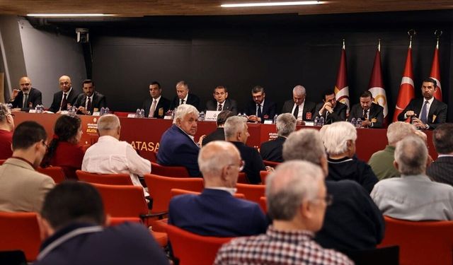 Galatasaray’da gelecek dönem planları açıklanacak